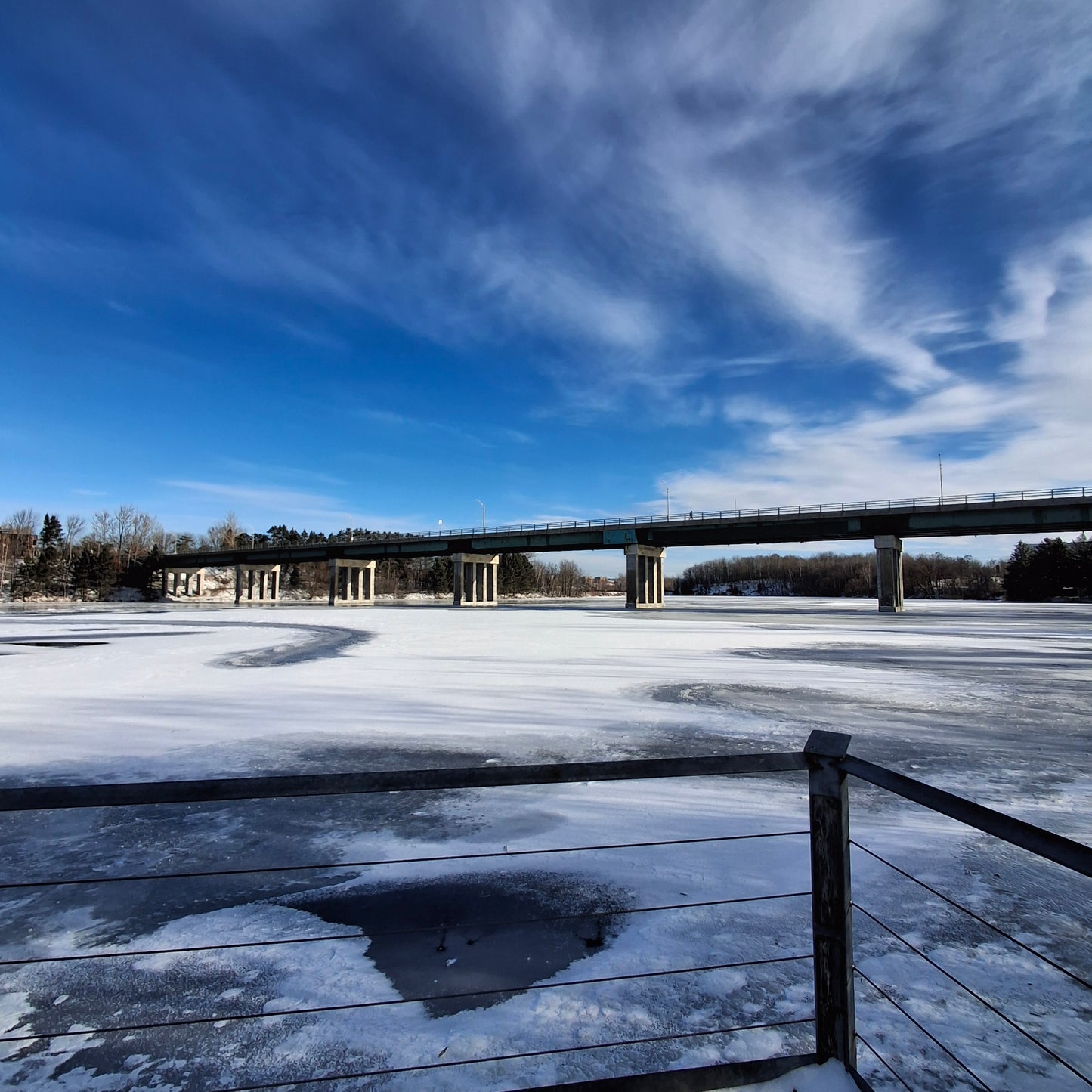2025-12-05 (Vue T1)